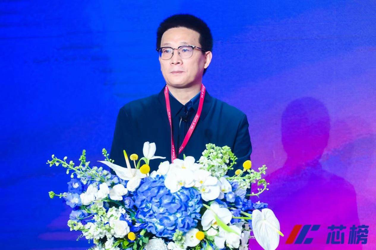 先进封测发展进入快车道!2022芯榜半导体投融资论坛暨先进封测&CHIPLET大会召开